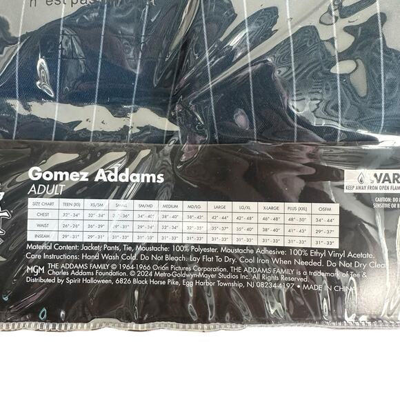 Spirit Halloween Men’s The Addams Family Gomez Addams Costume Suit Size XL - Picture 5 of 6